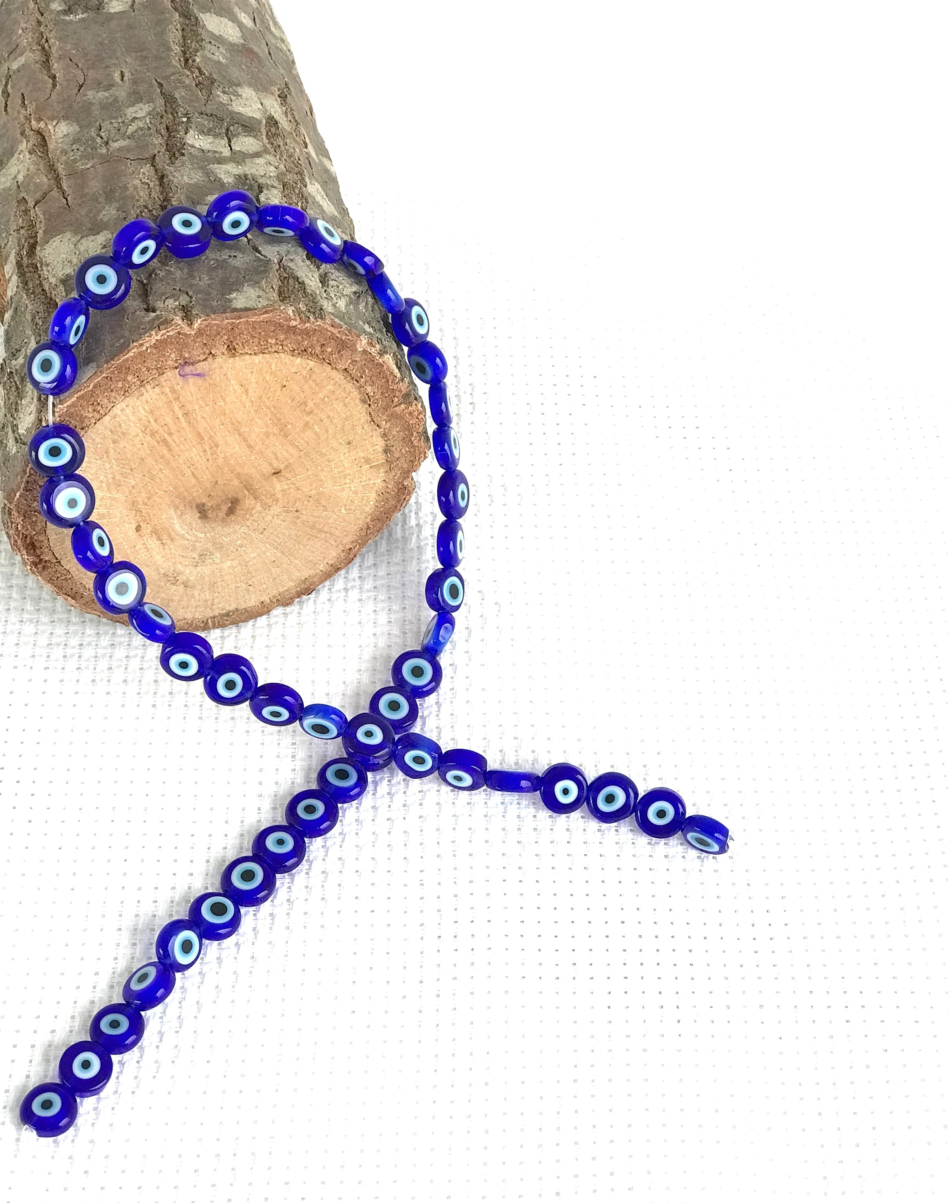 LACİVERT MAVİ GÖZLÜ